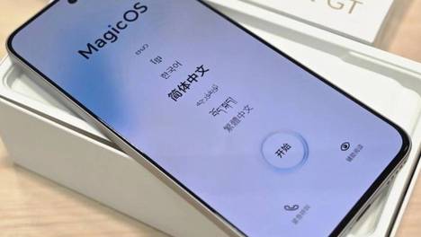 真人实拍农村镖客视频,他替她拧开包装上的难撕拉条，说这种东西本来就麻烦她却被暖到