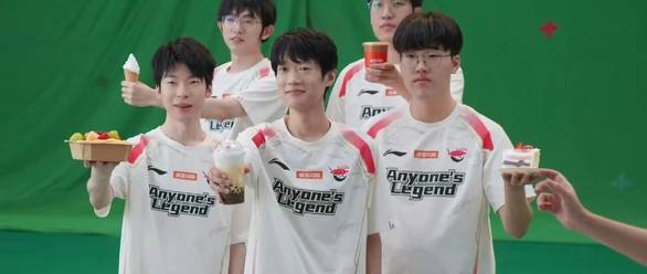 现代空战3d 手机版截图0