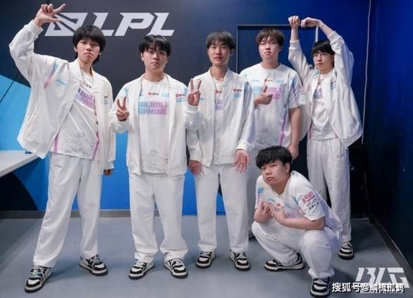 theisle恐龙岛 手机版下载入口截图4