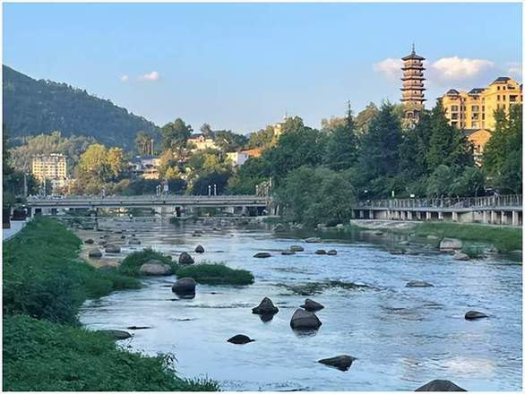 狂野飙车9：竞速传奇 国服最新版截图1