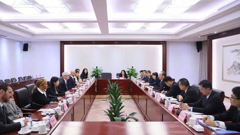 theisle恐龙岛 最新2024截图0