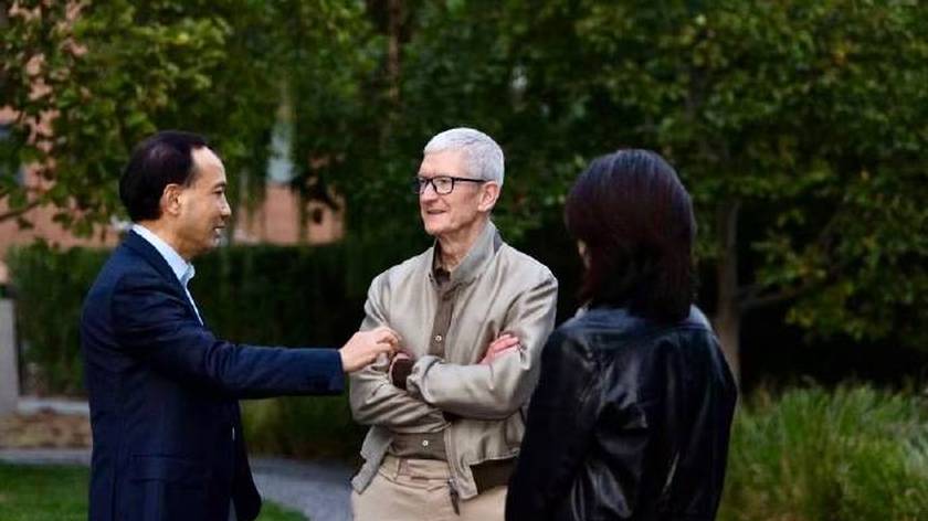 校园女生模拟器 正版截图0