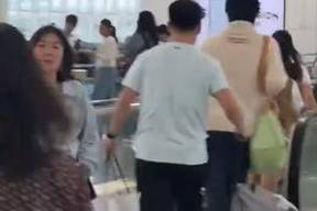 奇迹暖暖 最新版截图0