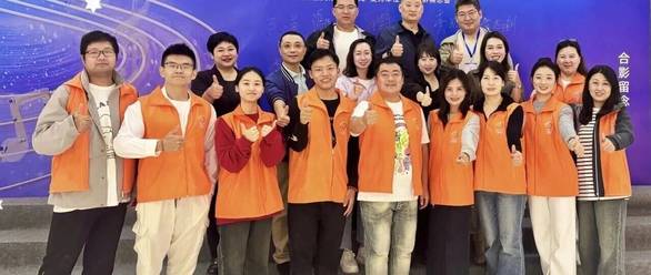 床戏指导(高h)总攻,公共网络出现陌生页面时第一步永远是：退出