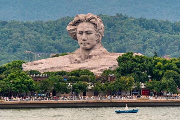 植物大战僵尸1 网页版截图1