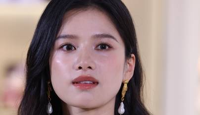 绯色回响 手机版截图2