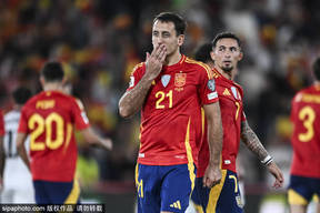 我今年14岁已经跟男朋友,从一条暧昧私信开始，教你识别早期情色诈骗预警信号