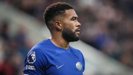 职高女生格斗 手机版截图0