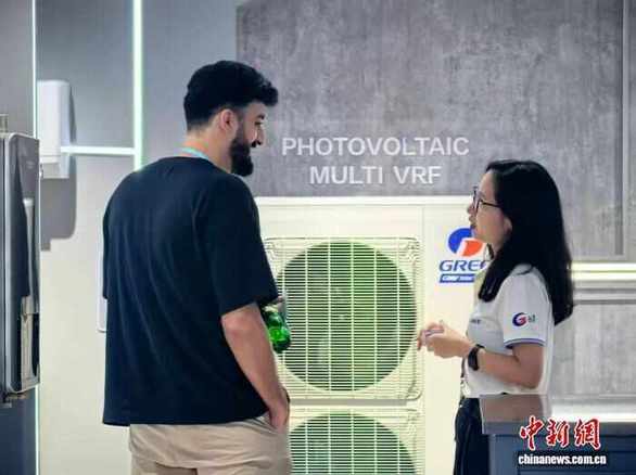 植物大战僵尸融合版 手机版3.0.1截图1